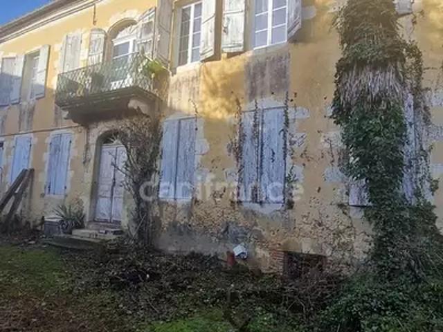 Cazaubon 32150 Achat / Vente appartement 8 pièces t8 jardin cave