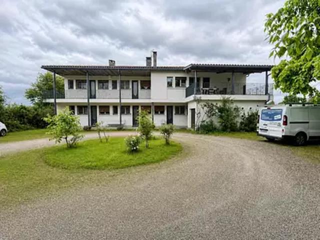 Cazaubon 32150 Achat / Vente appartement 9 pièces t9 jardin