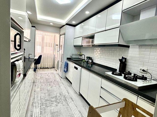 CAZİP FİYATA !. SEYRANDA 1.KATTA FULL YAPILI KREDİYE UYGUN 3+1