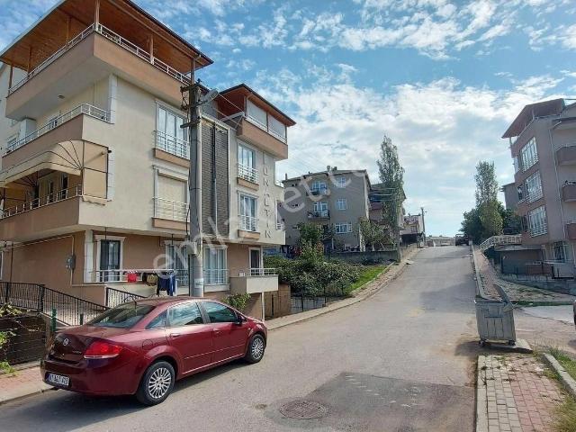 Cb Akademi Sırrıpaşa Kiralık 2+1 Ara Kat Temiz Daire