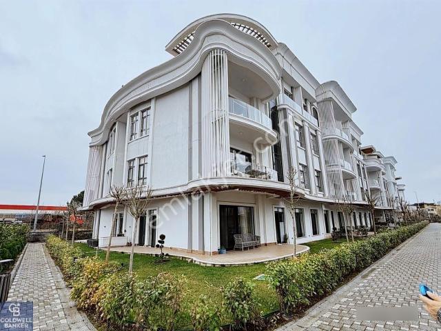 Cb Akademi Zeray Mahal Kartepe Satılık 3+1 Geniş Bahçeli Daire