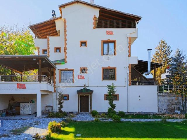 Cb Anatolia'dan Hisarcık Burhan Sok İçi Ful Yapılı Villa