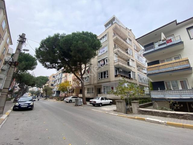 Cb King Den Atatürk Mh. Turgut Reis Cad. 2+1 90m2 Satılık Daire