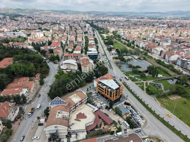 Cb King'den İzmir Yolu Üzeri Ultra Lüks Kiralık Ofisler