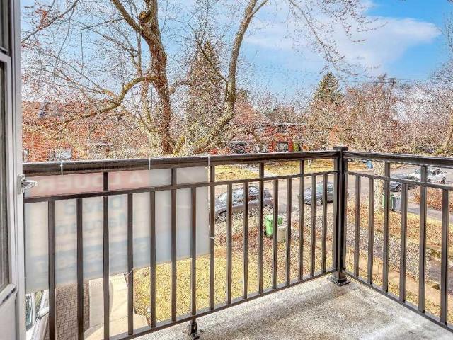 CDN/HAMPSTEAD | Haut de duplex rénové | 3 cac + 1 petit bureau