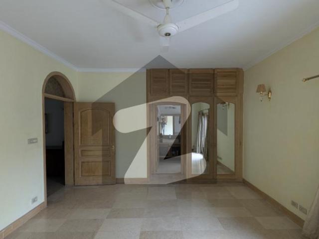 CDA Transfer Good Livable House Is For SALE In F 7