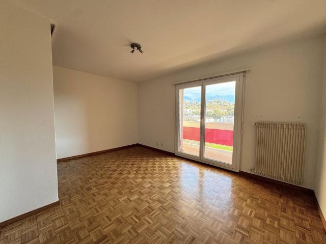 CDD until 31.01.2027 – 1 room apartment with lake view