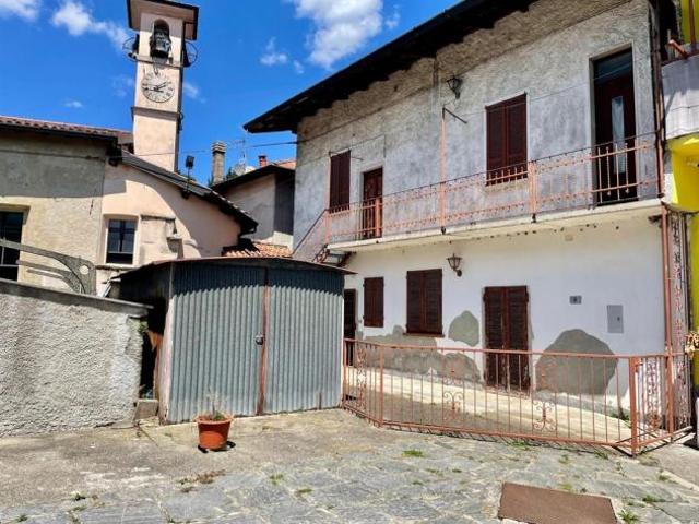 cdv69 casa della nonna di 3 locali 2 bagni area esterna privata recintata + box