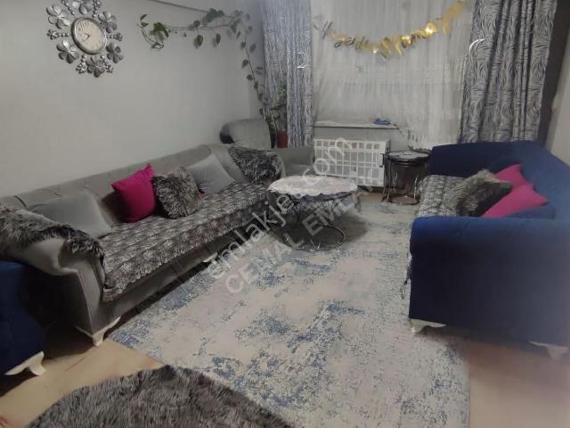 Cemal Emlak Bursa Yıldırım Karadavut 2.kat D. Sob Hisse Tapusu V
