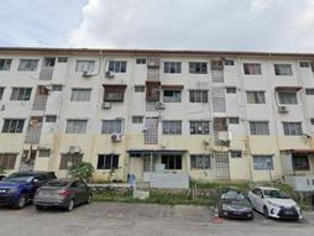 CEMERLANG COURTNEAR LRTTERMURAHTaman Cemerlang Gombak KLumpur