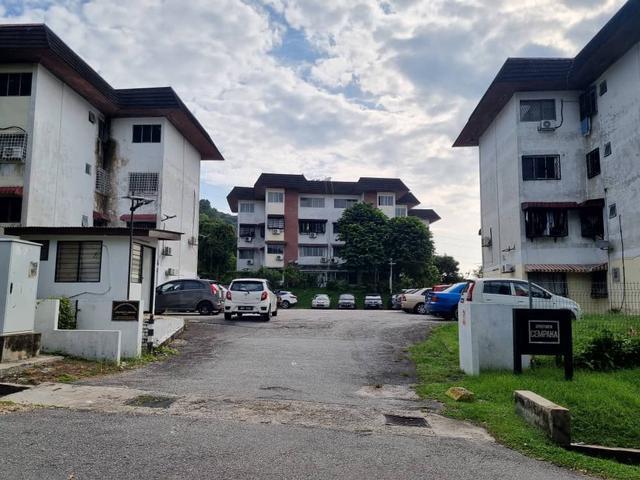 Cempaka Apartment BBS Block 1 3rd floor Sale below bank value Rm70k