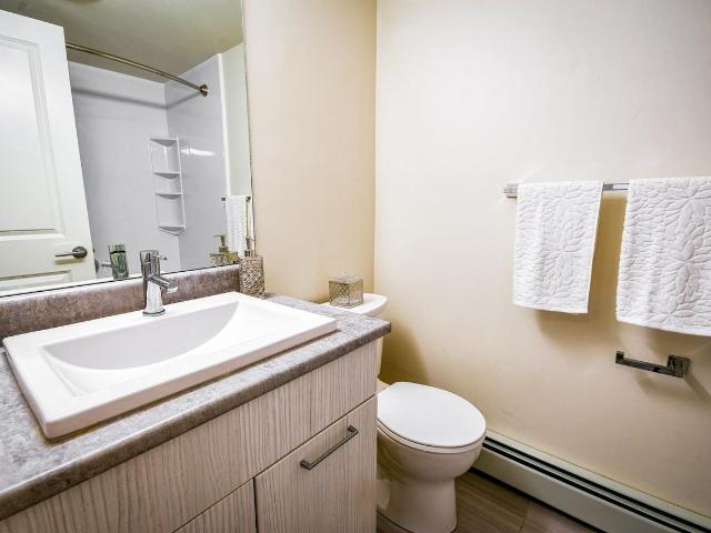 Centennial South 2 Bedroom Apartment for Rent at 41 Munroe Pl, Regina, SK S4S 6A7 Hillsdale