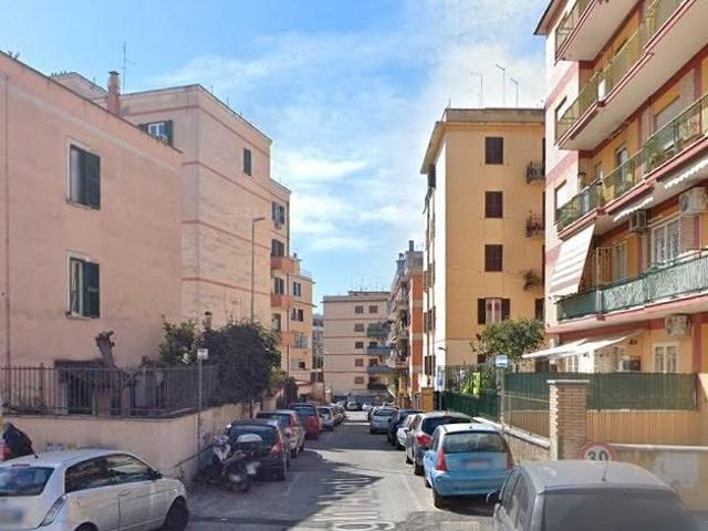 Centocelle grazioso bilocale ammobiliato