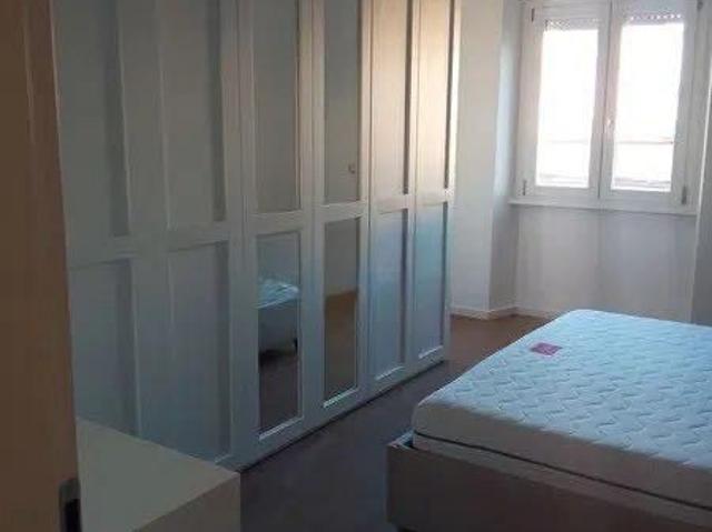 CENTOCELLE TRILOCALE ARREDATO Con BALCONE
