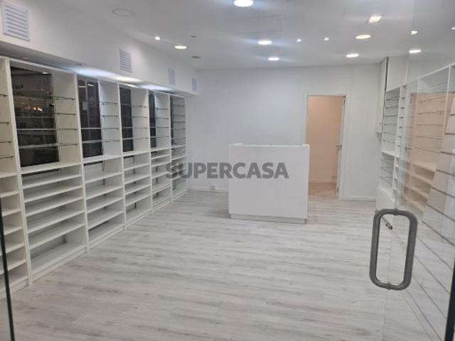 Centro Comercial PALMEIRAS SHOPPING