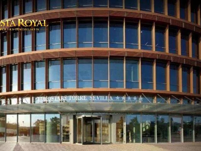 Centro Comercial Torre Sevilla – Complejo Comercial y Hotelero de Inversión