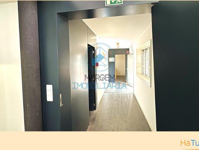 Centro de Negócios ? Arrendamento | 26084098067