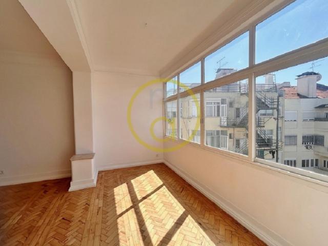 CENTRO LISBOA / AV. NOVAS aos JARDINS GULBENKIAN apart. T5 Lisboa › Avenidas Novas