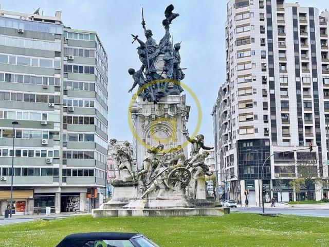 CENTRO LISBOA / ENTRECAMPOS perto Hosp. Stª Maria apt. T3