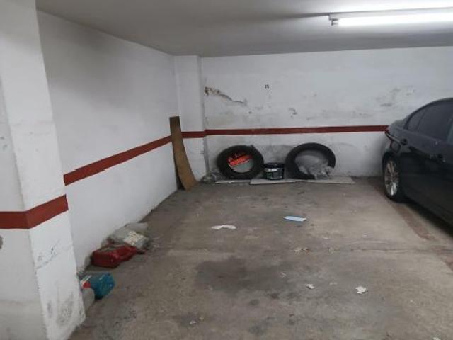 CENTRO PLAZA DE GARAJE EN ALQUILER