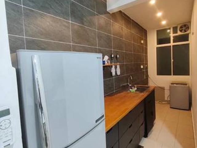 Centra Residences Nasa City 2Bed 1Bath Fully Furnished Dato Onn