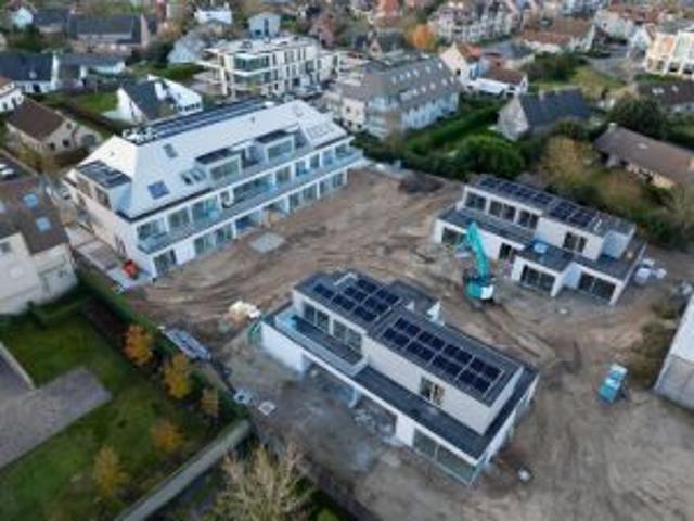Energiezuinige nieuwbouwvilla met 3 slaapkamers, ruime tu.