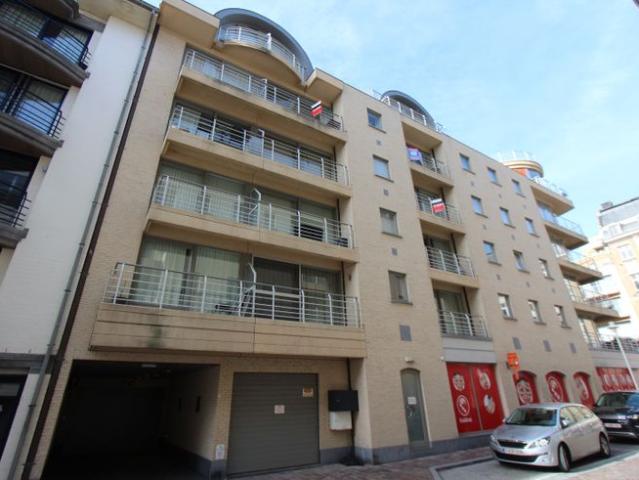 Centraal gelegen appartement met 1 slaapkamer én slaaphoe.