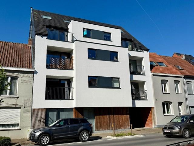 centraal gelegen duplex appartement met 3 slaapkamers