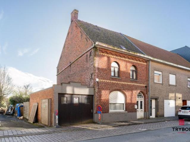 Centraal gelegen halfopen bebouwing