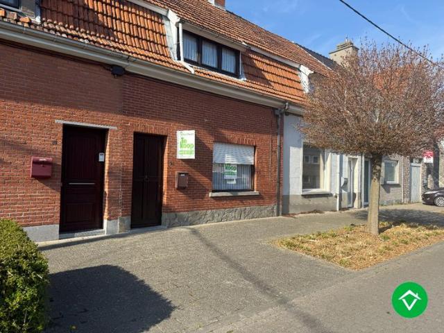 Centraal gelegen woning met 3 slaapkamers en diepe tuin te