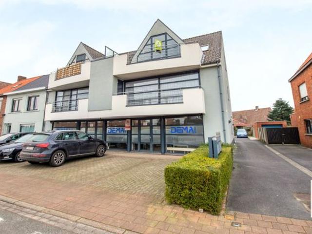 Centraal gelegen 2 slpk appartement met 2 terrassen en bove