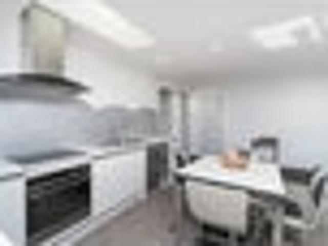 Central Near New Townhouse With A Bonus!