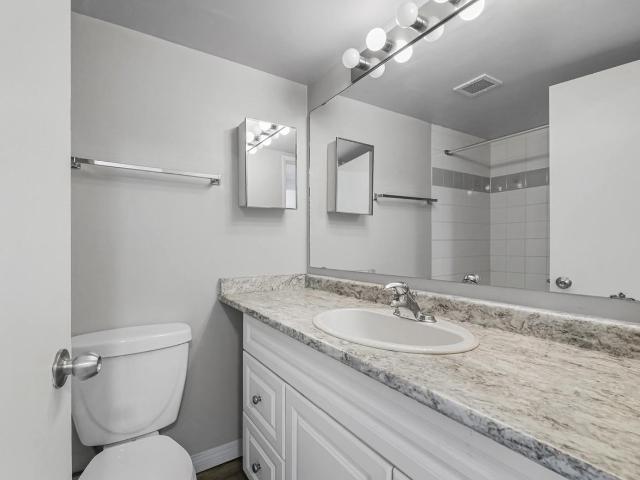 Central on 12th 1 Bedroom Apartment for Rent at 725 12 Ave Sw, Calgary, AB T2R 0H9 Beltline