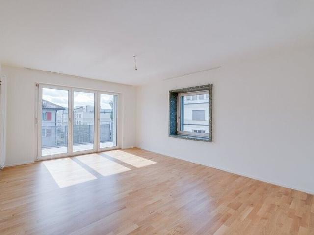 Central and light flooded apartment