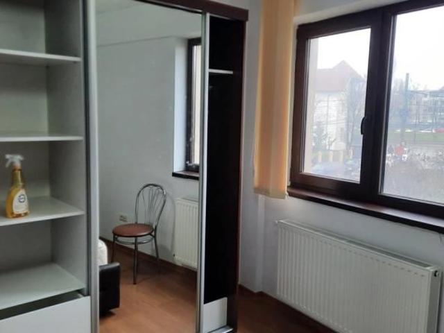 Central apartament 45 mp, 2 camere, semidecomandat, de inchiriat, Pallas Campus, Cod 162469