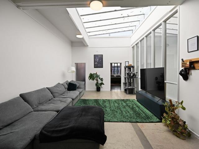 Central Apartment