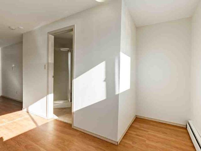 Central Apartments 2 Bedroom Apartment for Rent at 236 4 Street West, Brooks, AB T1R 0V1