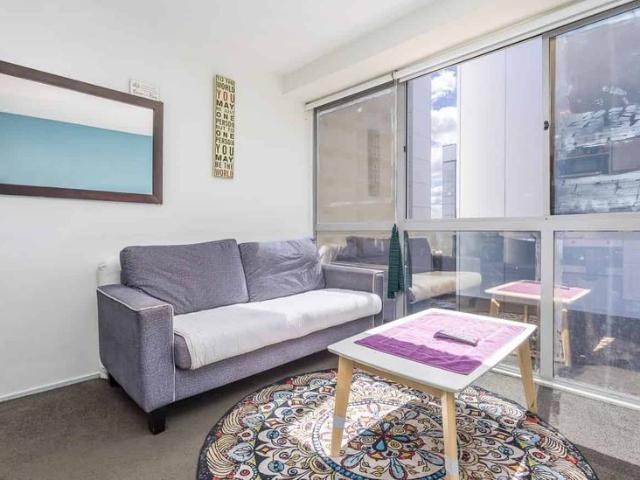 Central City 2 Bedroom Apartment with Gym Access!