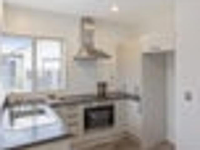 Central, Convenient & Carefree!