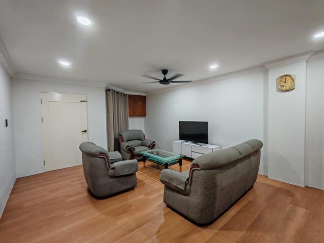 Central Court Apartment Corner Unit Ground Floor BIG SIZE near KJRI