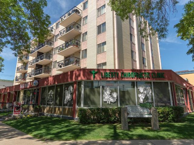 Central Court 3 Bedroom Apartment for Rent at 11212 102 Ave Nw, Edmonton, AB T5K 0P4 Oliver