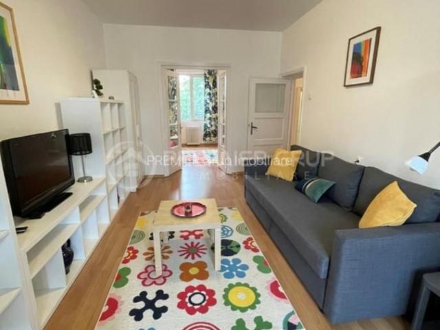 CENTRAL! ETAJ 2! Apartament 2 camere 55mp, centrala, decomandat, balcon