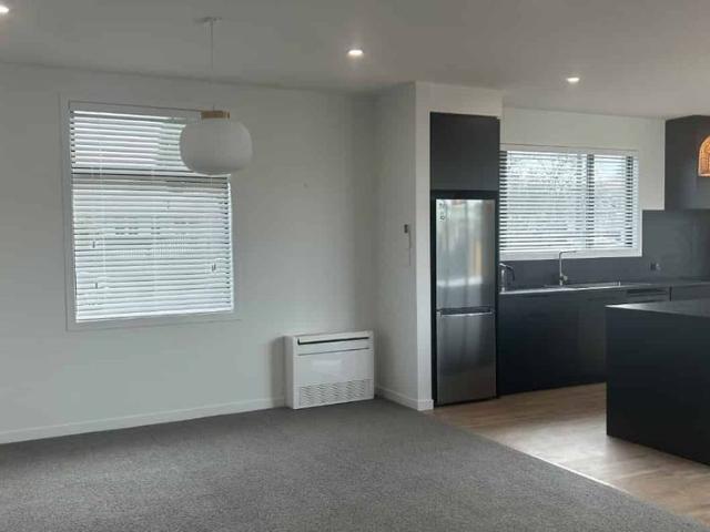 Central Gore 3 br $540 pw
