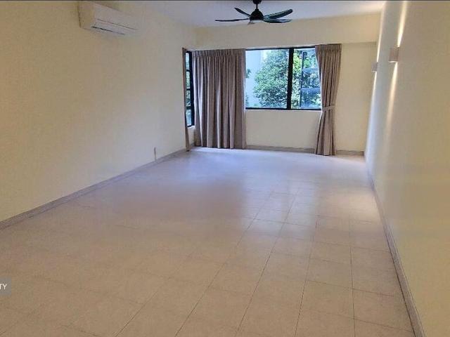 Central Green Condominium D3, Condominium