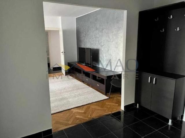 Central Inchiriere apartament 4 camere Str. B dul 1 Decembrie 1918