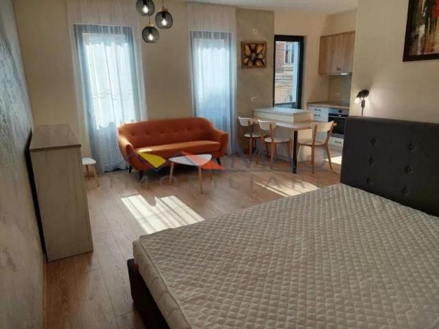 Central Inchiriere apartament 1 camera Str. Mihai Eminescu