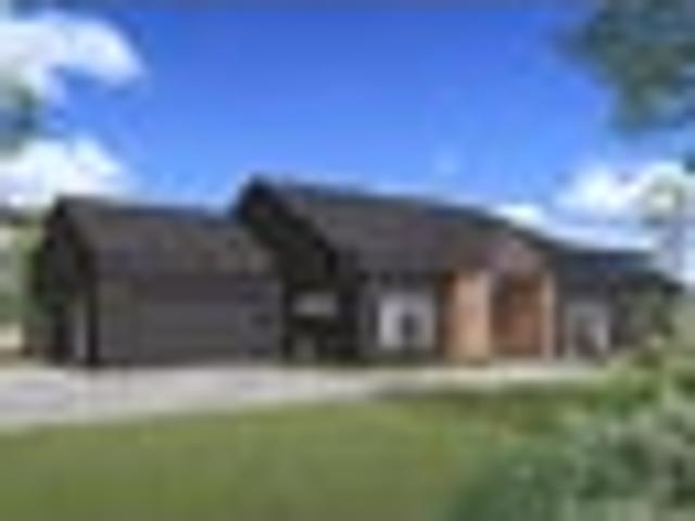 CENTRAL LAKESIDE LIVING TWO MILE BAY, WATERS EDGE!