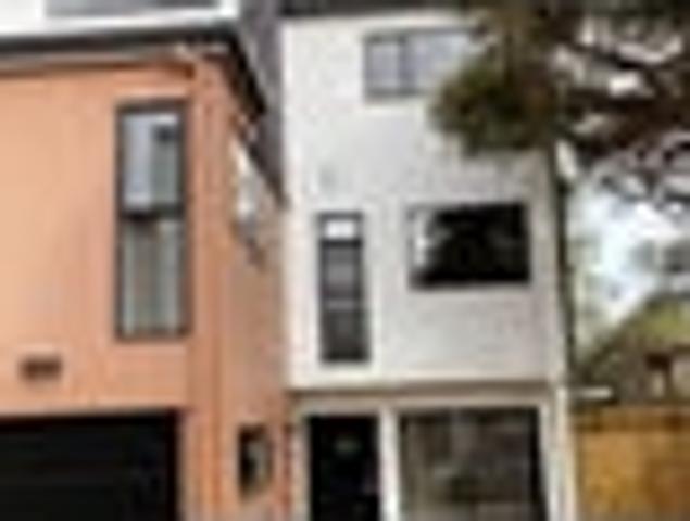 Central Location, Corner House, Affordable Pricing