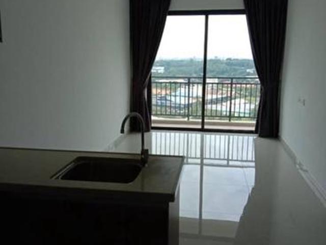 Central Park country garden Tampoi 11 bedroom move in condition