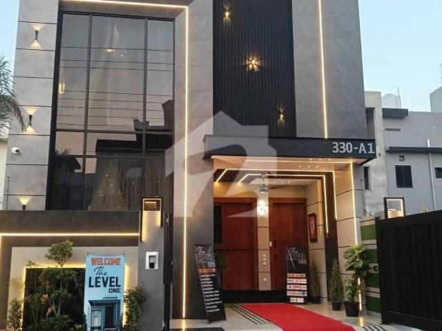 Central Park A1 Block 5 Marla Most Beautiful House Good Looking House